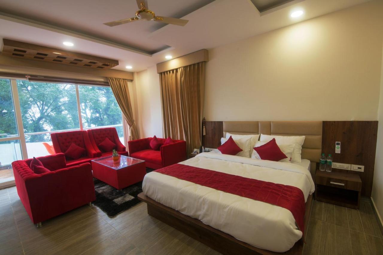 Shivaay Morex- A Vegetarian Hotel Dharamshala Ngoại thất bức ảnh