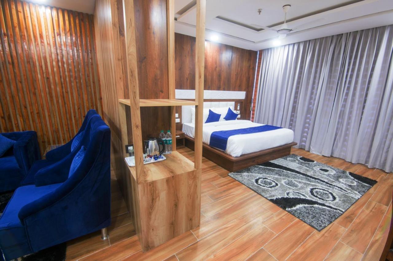 Shivaay Morex- A Vegetarian Hotel Dharamshala Ngoại thất bức ảnh