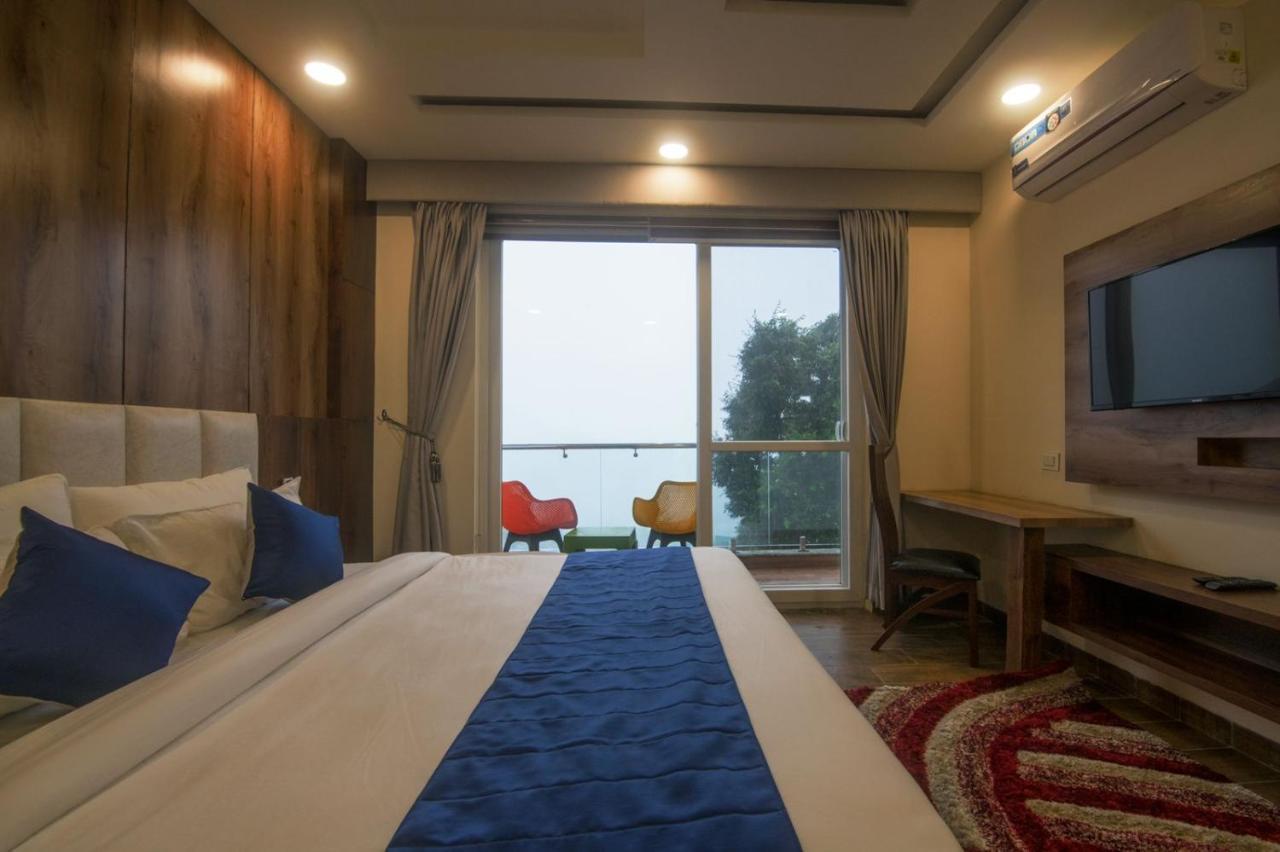 Shivaay Morex- A Vegetarian Hotel Dharamshala Ngoại thất bức ảnh
