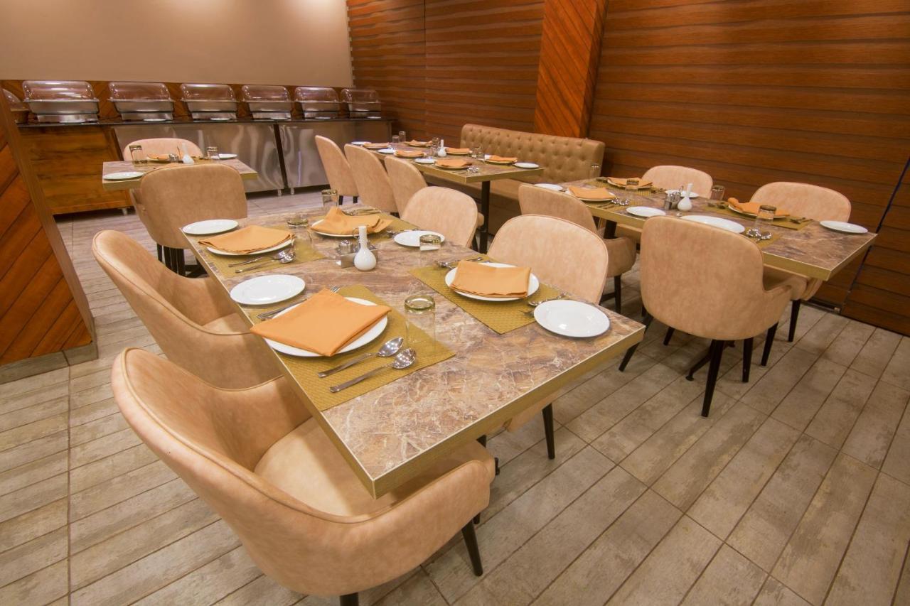 Shivaay Morex- A Vegetarian Hotel Dharamshala Ngoại thất bức ảnh
