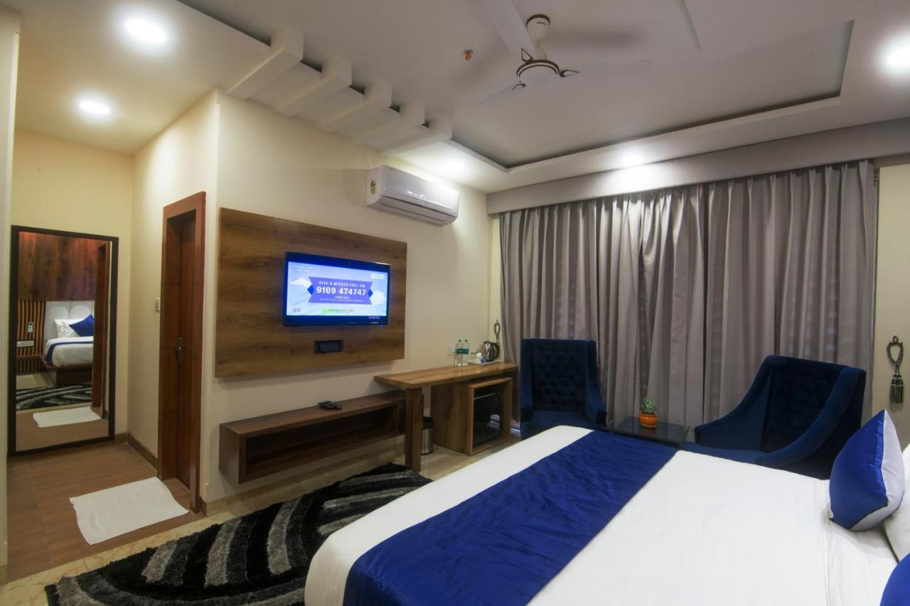 Shivaay Morex- A Vegetarian Hotel Dharamshala Ngoại thất bức ảnh