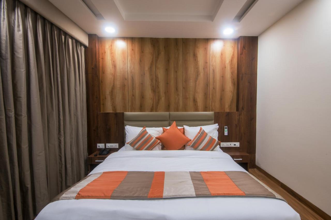 Shivaay Morex- A Vegetarian Hotel Dharamshala Ngoại thất bức ảnh